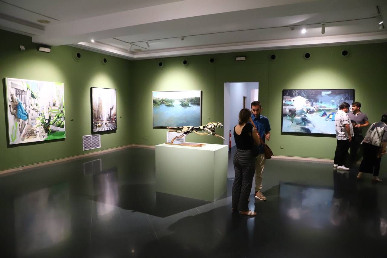 El arte figurativo andaluz despliega su riqueza en una gran exposición colectiva de la sala Vimcorsa