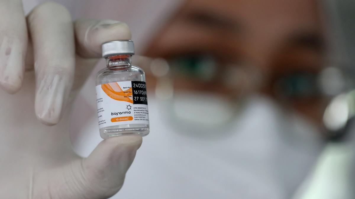 Un estudio del NYT cuestiona la eficacia de la vacuna china en algunos países