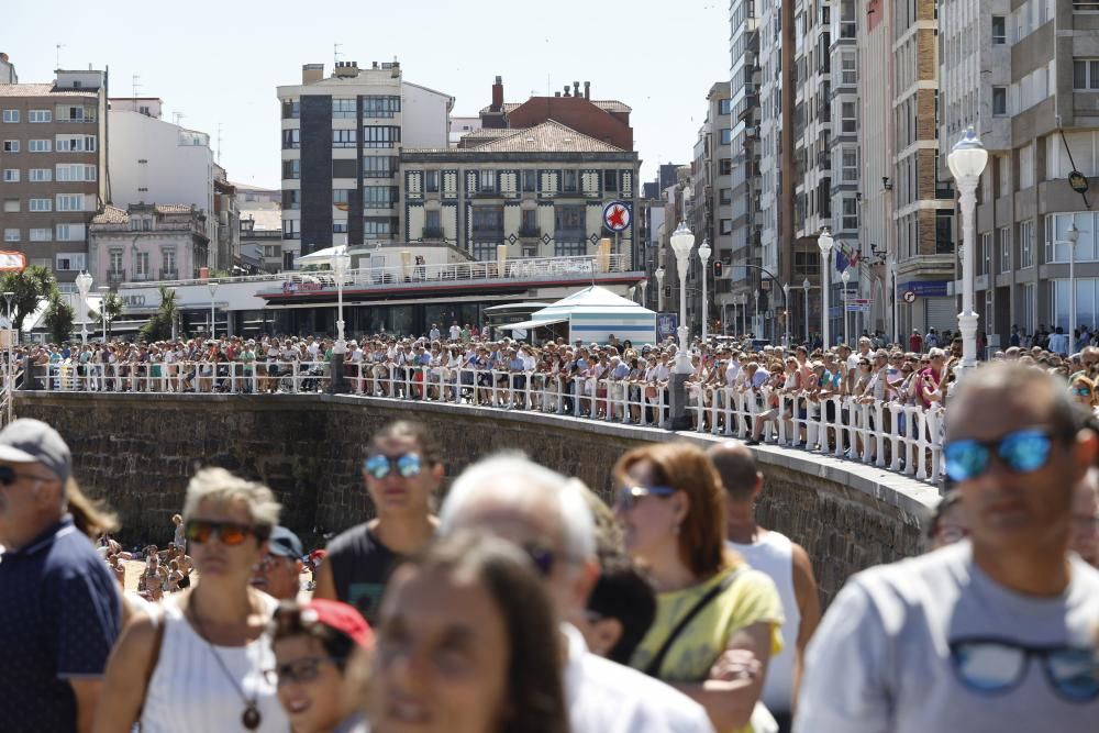 La danza prima y el Restallón en Gijón