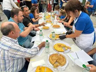 Fiesta de San Juan en el barrio de El Portiellu, en Ribadesella