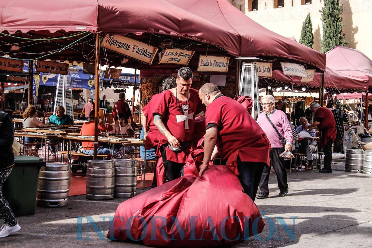 El viento obliga a suspender la Fira de Tots Sants de Cocentaina