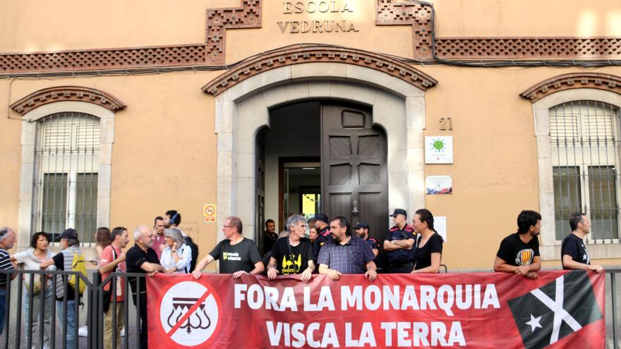L'escola Vedruna de Girona suspèn un acte de la Fundació Princesa per queixes i una protesta