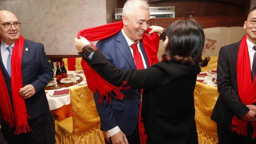 Cena, flamenco y Año Nuevo en chino