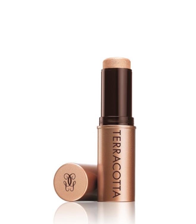 Stick iluminador Terracotta Skin en tono Gold, de Guerlain