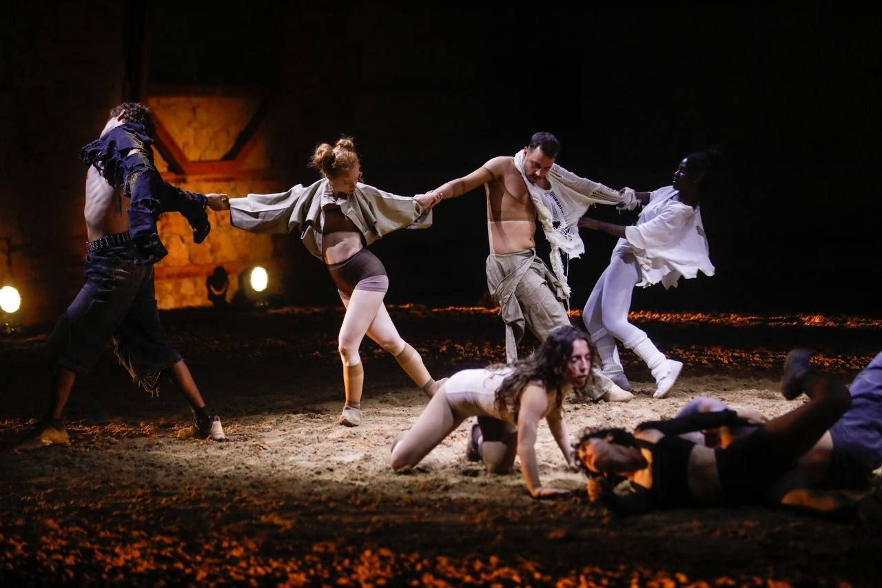 La danza llega a Flora