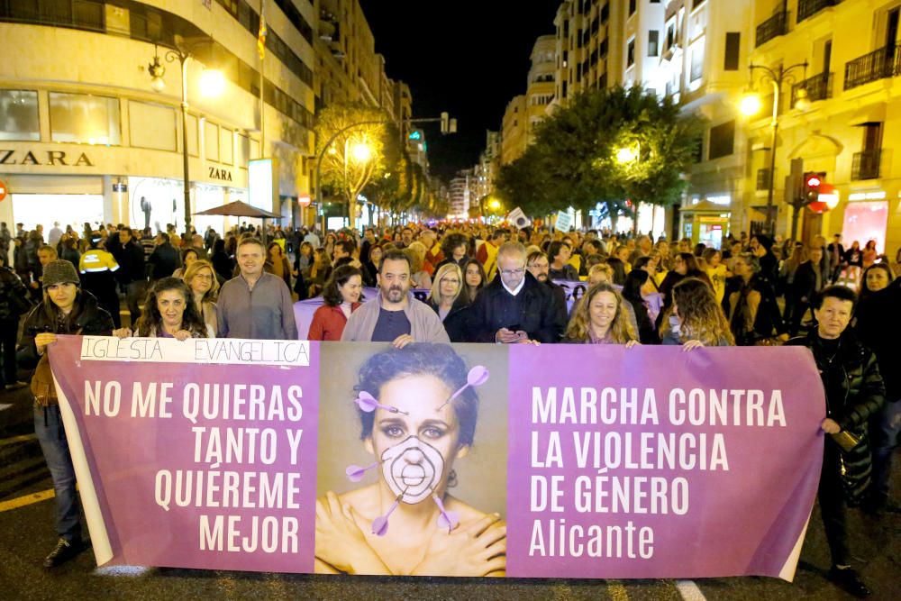 Manifestación contra la violencia de género en València