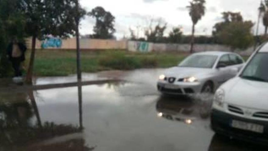Natzaret culpa al puerto de la inundación de parques, calles y casas