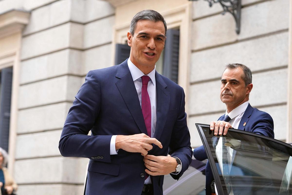 Pedro Sánchez, a su llegada al Congreso para la primera sesión del debate de investidura