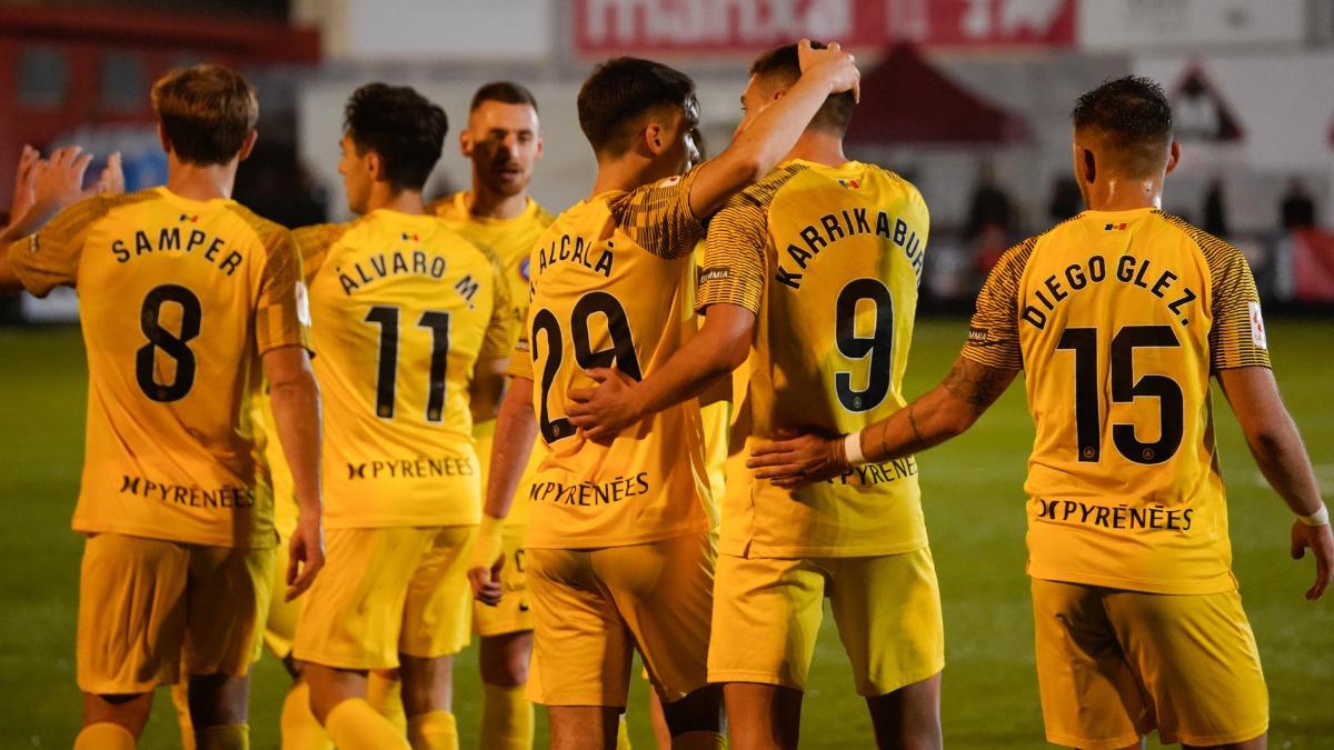 El Andorra revalida el título de Copa Catalunya con un heroico Oier