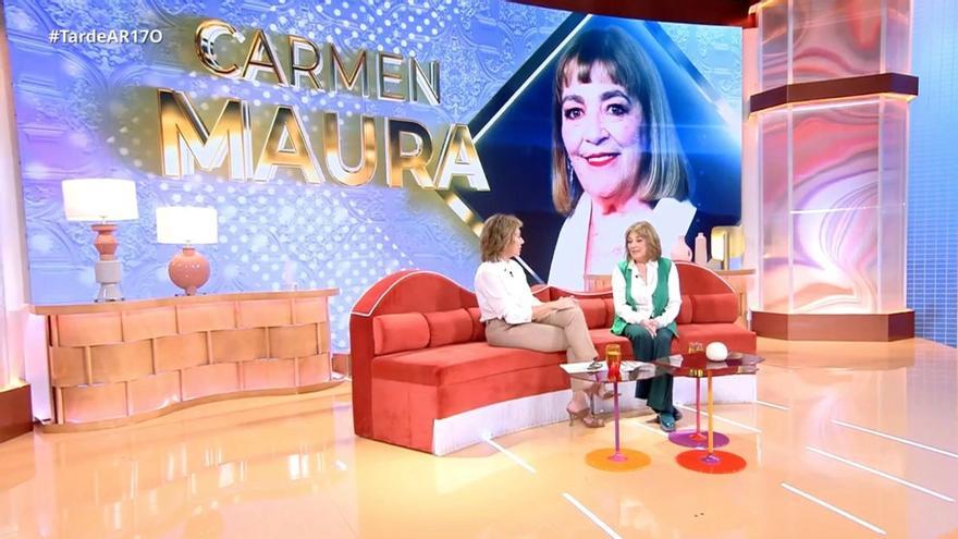 Un micro abierto pilla a Carmen Maura hablando así de Telecinco tras su paso por &#039;TardeAR&#039;