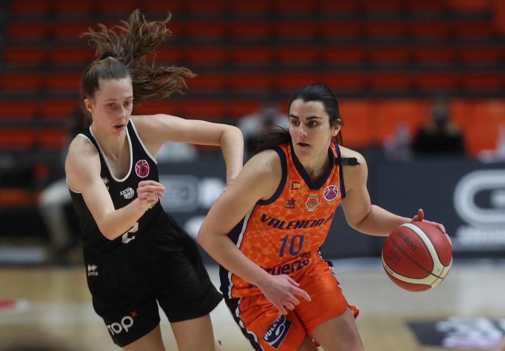 Las mejores imágenes del Valencia Basket - Basket Hema SKW