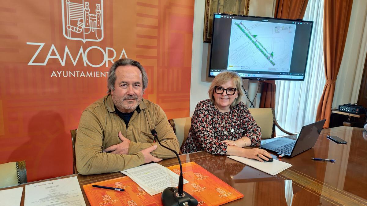 Francisco Guarido y Ana Belén González, en la presentación de los dos nuevos proyectos del programa Renaturaliza.