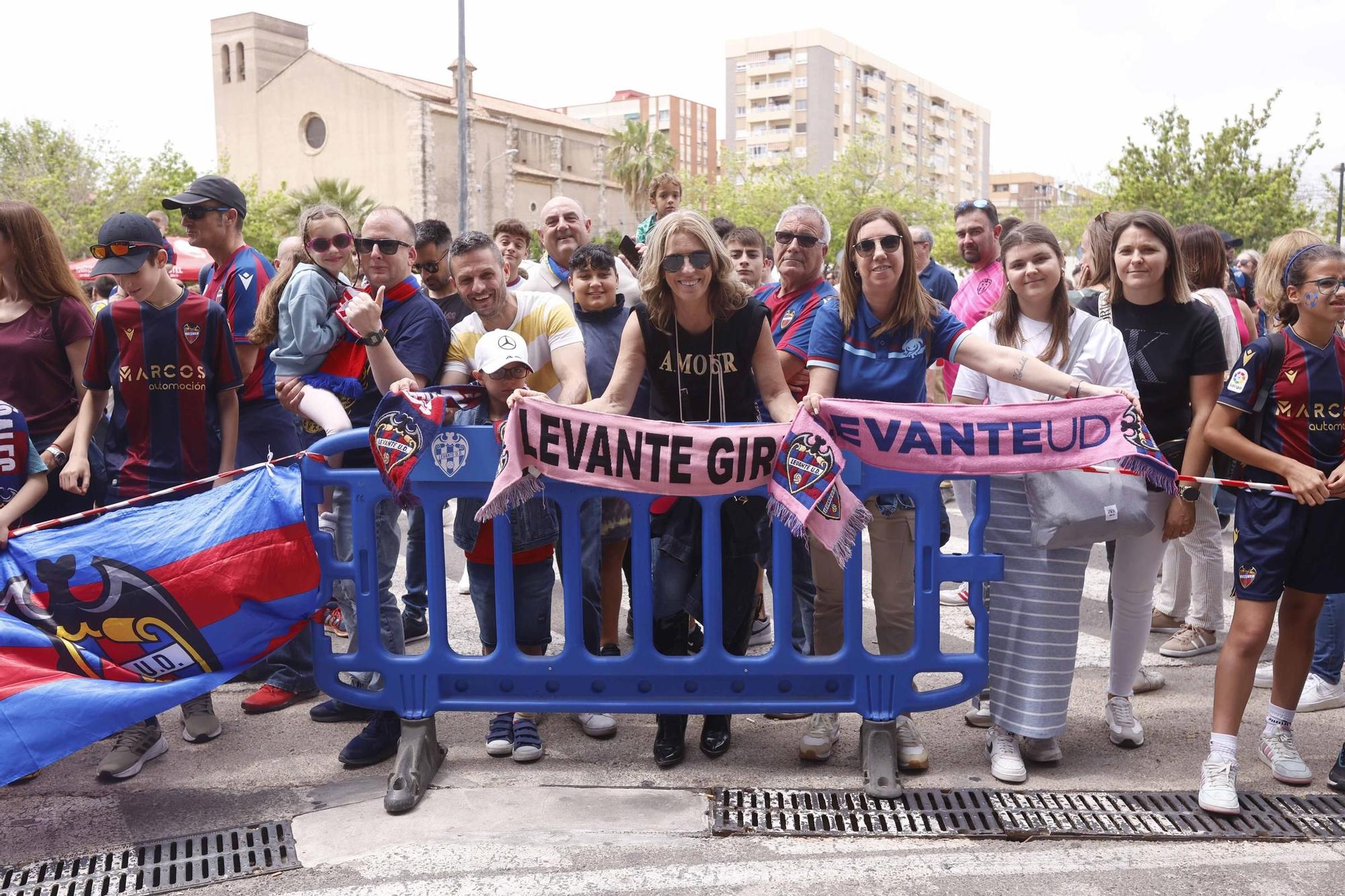 Búscate en el recibimiento al Levante UD antes de enfrentarse al Alavés