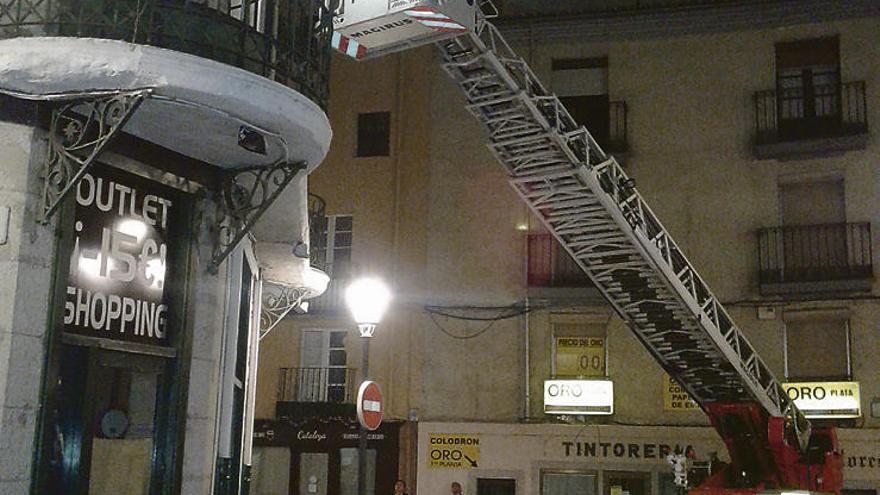 Desprendimiento en la Plaza Mayor