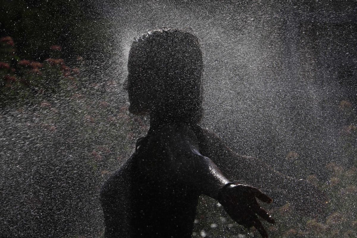 L’avís vermell per temperatures altes es concentra aquest diumenge a Aragó, Navarra i La Rioja, amb una màxima de 43ºC L’avís vermell per temperatures altes es concentra aquest diumenge a Aragó, Navarra i La Rioja, amb una màxima de 43ºC