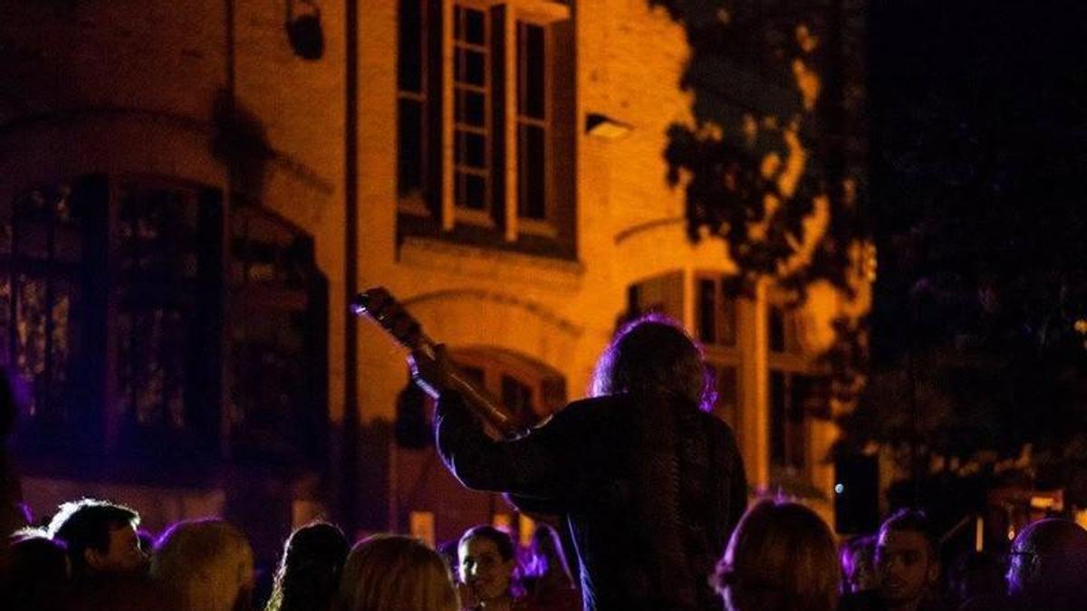 El músic Pau Riba durant la seva actuació del cicle El Ressupó de Celrà l’any 2018.