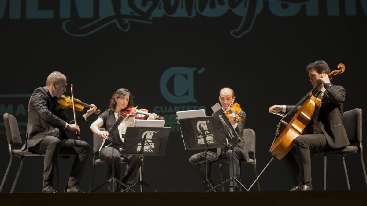 El Cuarteto Clásico de Córdoba durante una actuación.