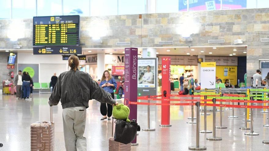 De Bruselas a Nueva York y Buenos Aires: los vuelos con escala más demandados desde el aeropuerto de A Coruña