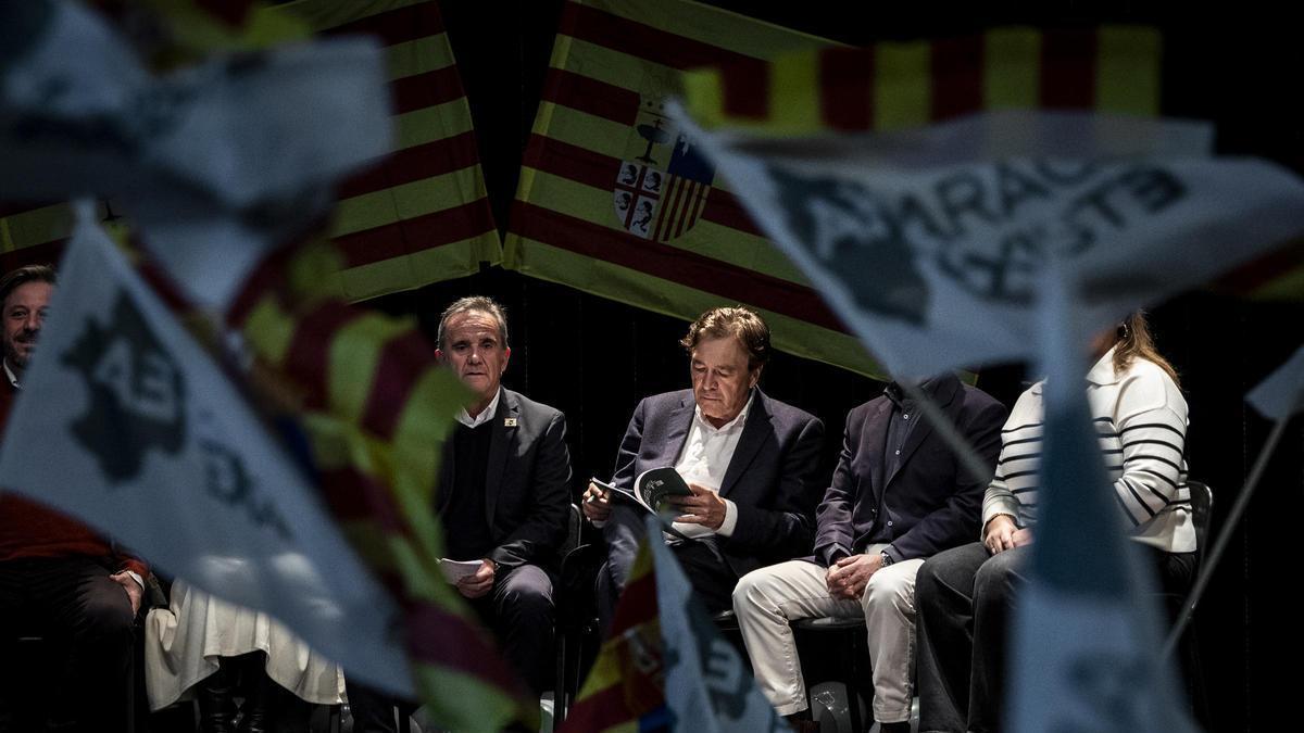 Los candidatos en las elecciones en Aragón se multiplican por el territorio en busca del votante indeciso