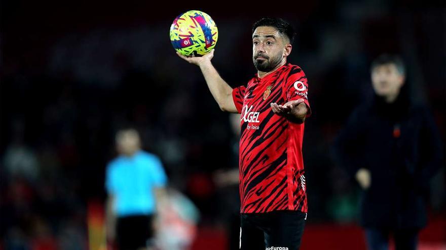 Jaume Costa renueva con el Real Mallorca por un año más