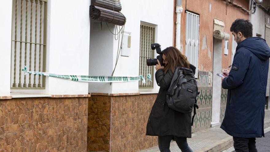 La vivienda donde estuvo alquilado el detenido por la muerte de Marta Calvo, en Manuel.