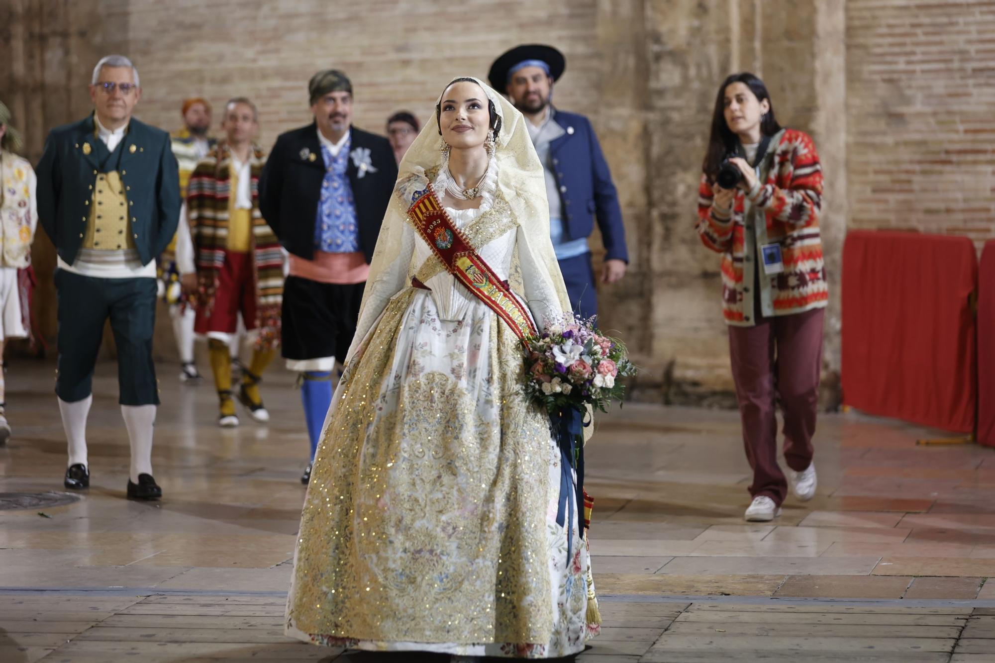 Ofrenda 2023 | Falleras Mayores e Infantiles de comisiones del 17 de Marzo (I)