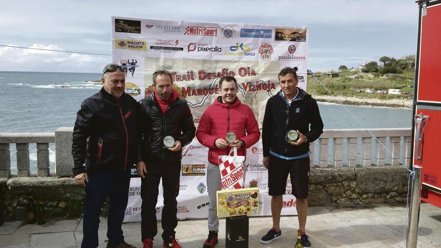 Los integrantes del podio del Desafioia, ayer tras la carrera. // FdV