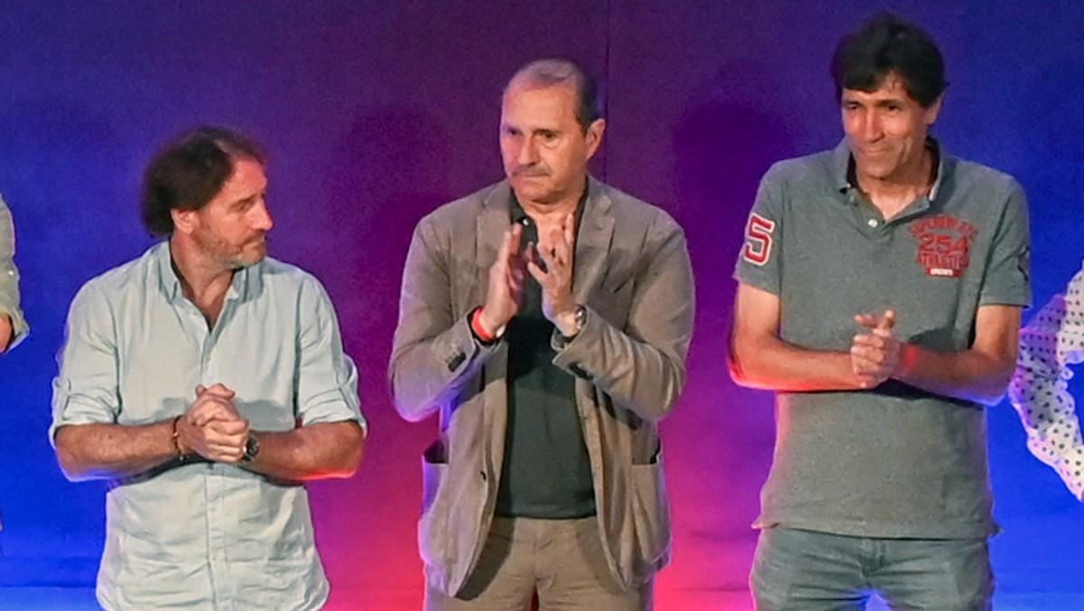 Juan Carlos, Angoy y Salinas, en el acto en conmemoración del 30 aniversario de la victoria de Wembley.