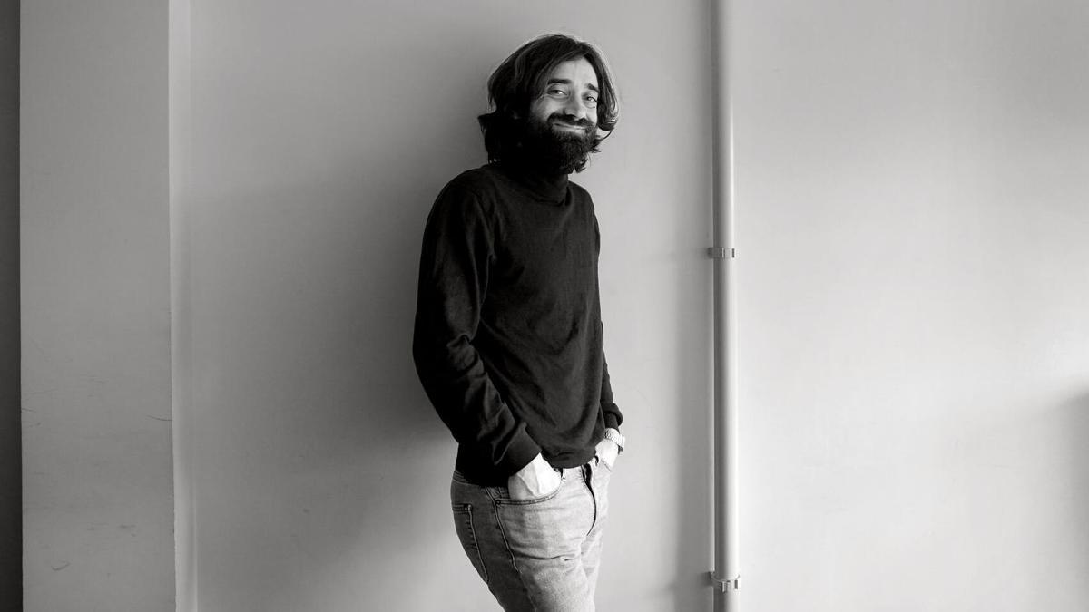 El escritor Juan Gómez Bárcena presenta su nueva novela en A Coruña: "Es muy probable que nos convirtamos en la persona tóxica de alguien"