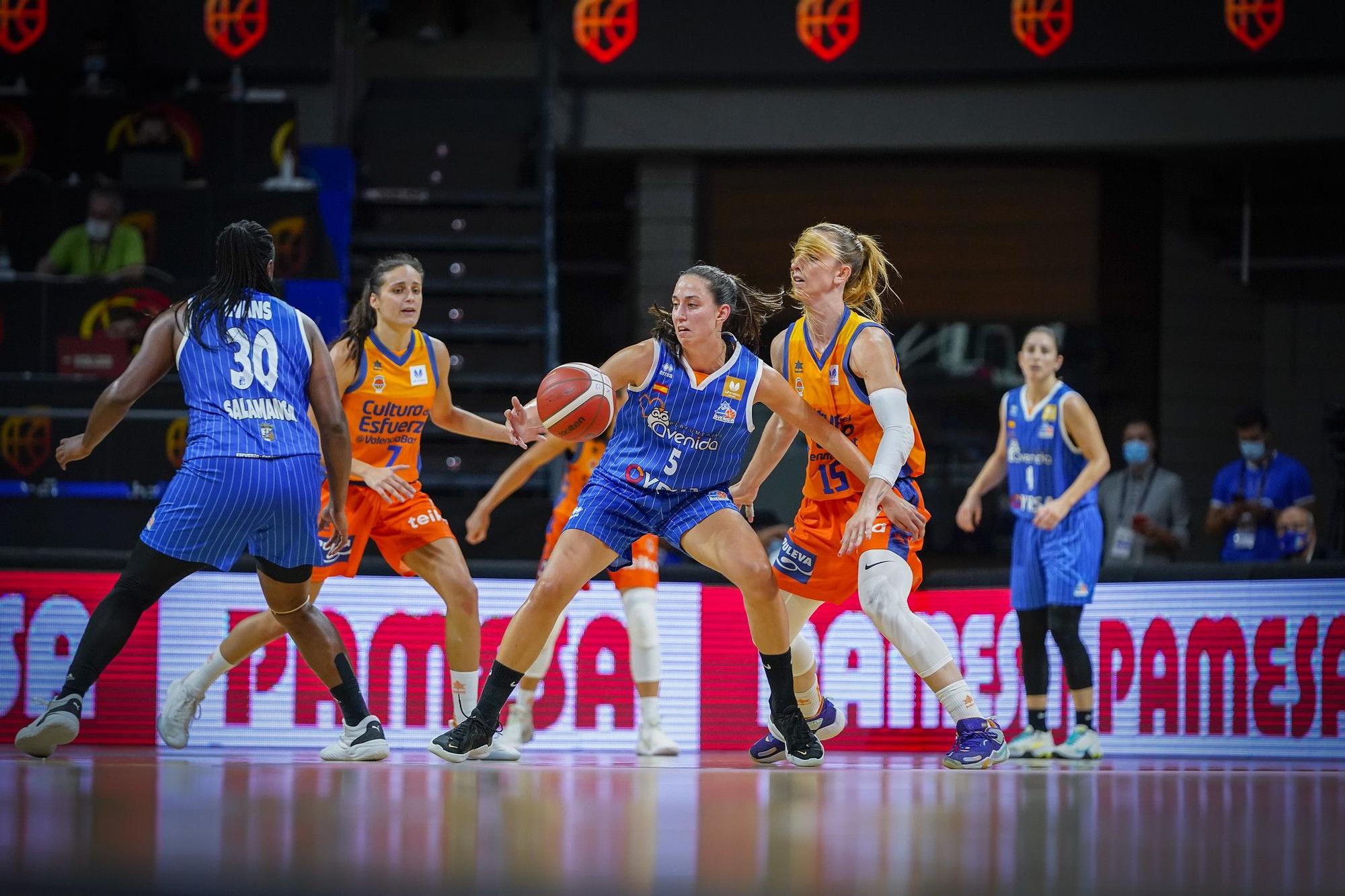 Final Supercopa LF Endesa Valencia Basket - Perfumerías Avenida