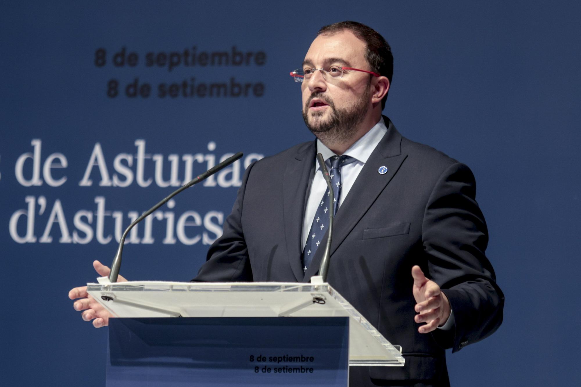 En imágenes: así fue el acto de entrega de las Medallas de Asturias