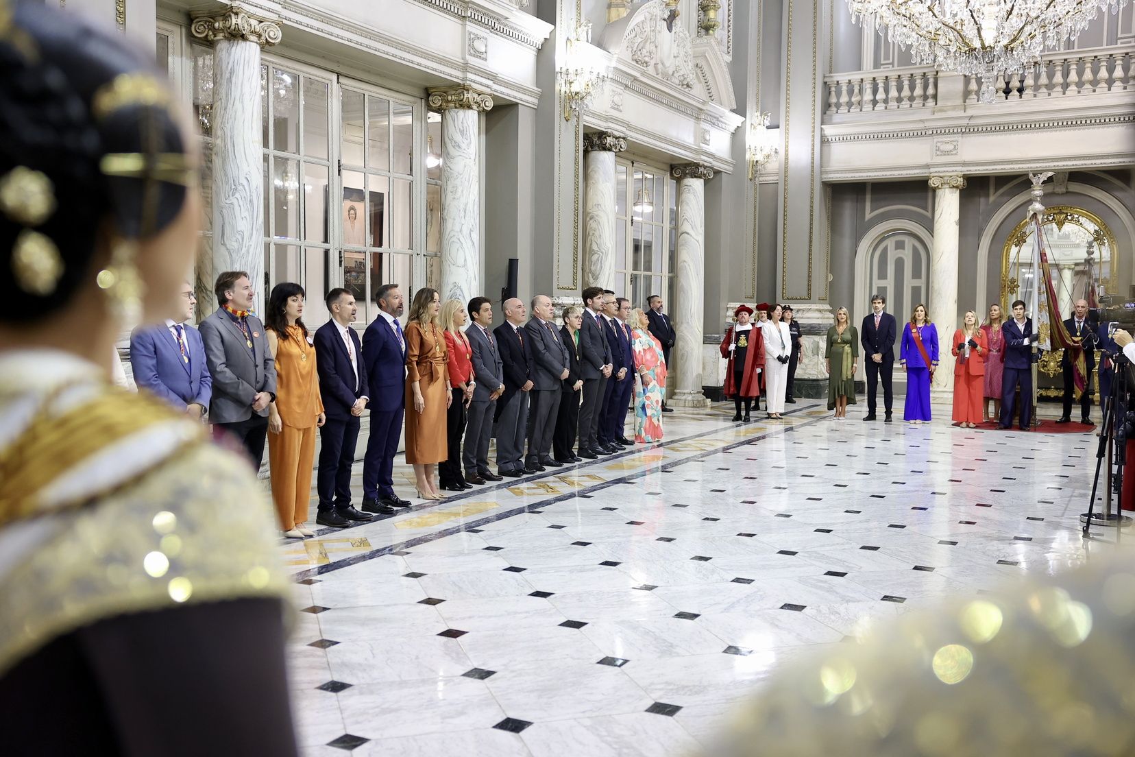 Balcón y "mocaorà" en la despedida de Berta Peiró y la corte 2025