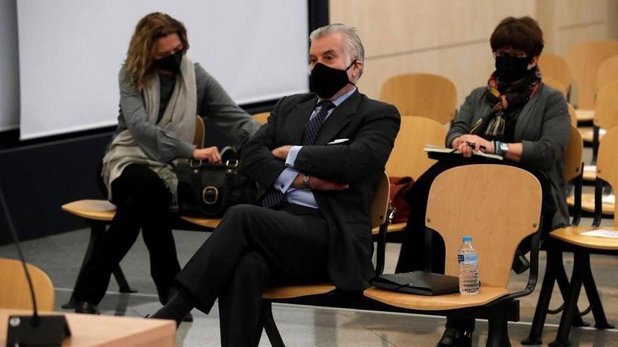 La defensa de Bárcenas plantea la posibilidad de un careo entre el extesorero y Rajoy