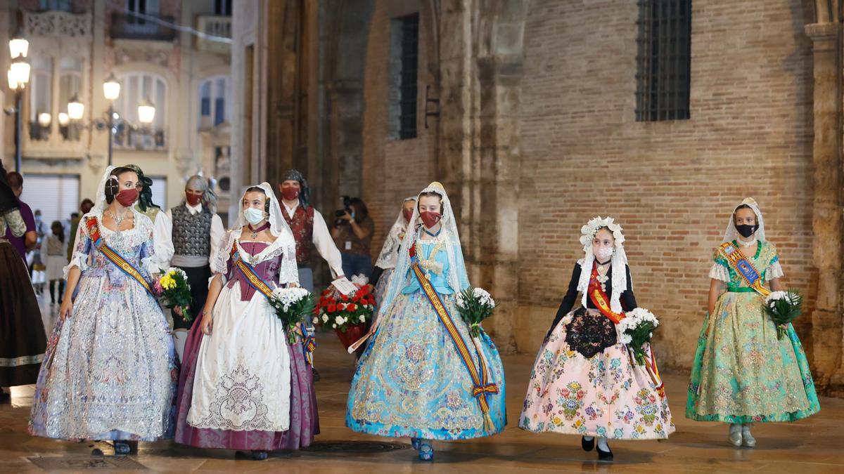 Búscate en el primer día de Ofrenda por las calles del Mar y Avellanas entre las 21:00 y 22:00 horas