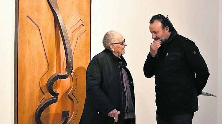 Chirino inaugura su última exposición, en la galería Marlborough