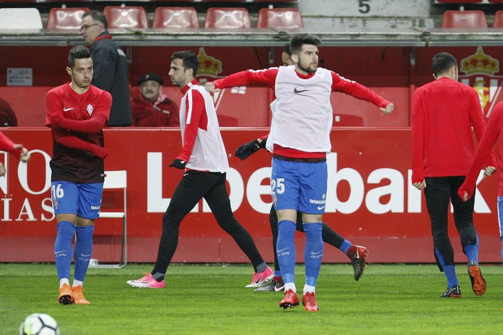 El partido entre el Sporting y el Osasuna, en imágenes