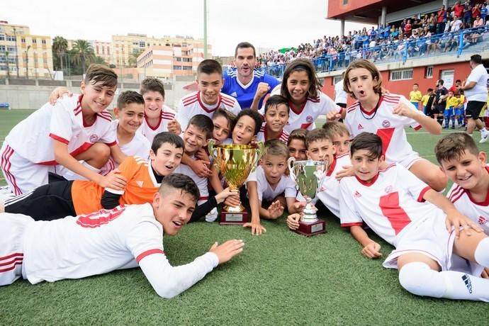 Finales de la Copa de Campeones Alevines. Final Huracan - San Fernando (Preferente)  | 16/06/2019 | Fotógrafo: Tony Hernández