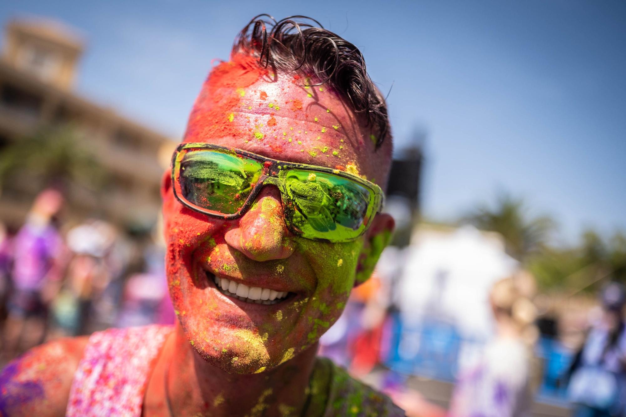 Celebración del Holi en Adeje