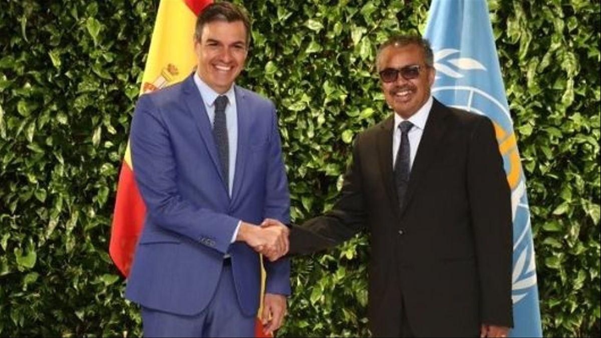 Pedro Sánchez y Tedros Adhanom Ghebreyesus.