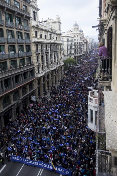 Manifestación para pedir la acogida de refugiados en Barcelona