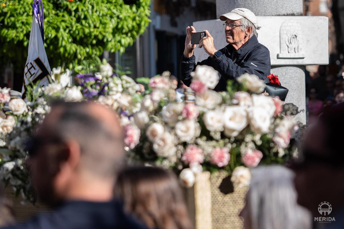 Fotogalería | Mérida despide su Semana Santa con el júbilo del Resucitado Fotogalería | Mérida despide su Semana Santa con el júbilo del Resucitado