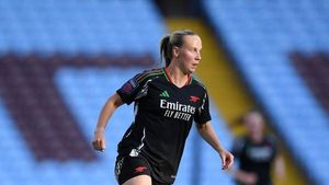 Beth Mead en la derrota ante el Brighton