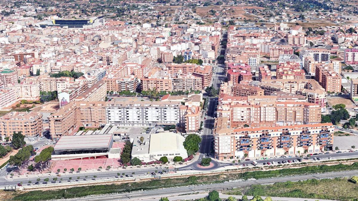 La zona noreste de la ciudad, más concretamente la del entorno de la piscina cubierta Yurema Requena, es la que tiene las viviendas con un precio más elevado por metro cuadrado.