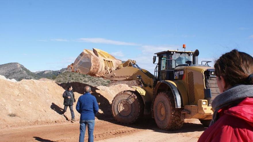 Territorio revisa los permisos de las minas de Villar tras las quejas vecinales