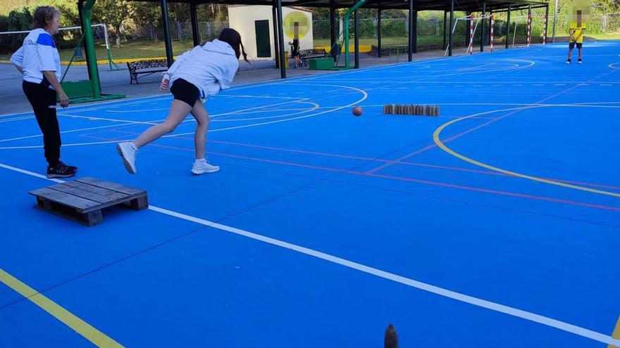 Os bolos Celtas llegan al IES Montecarrasco