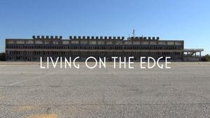 Tràiler del projecte ’Living on the edge’.
