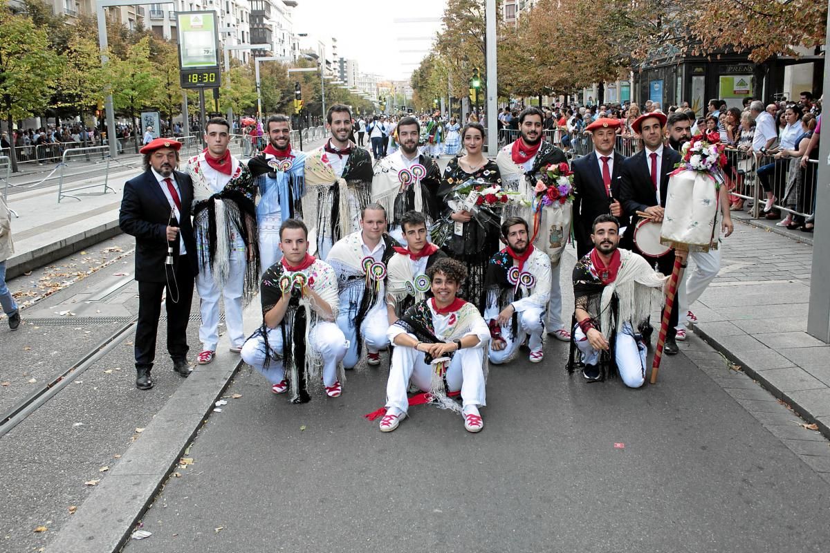 Ofrenda de Flores (grupos de Fun a Ore)