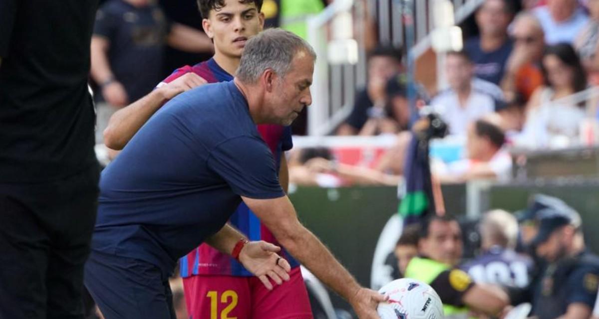 Flick le dio el balón a Espart
