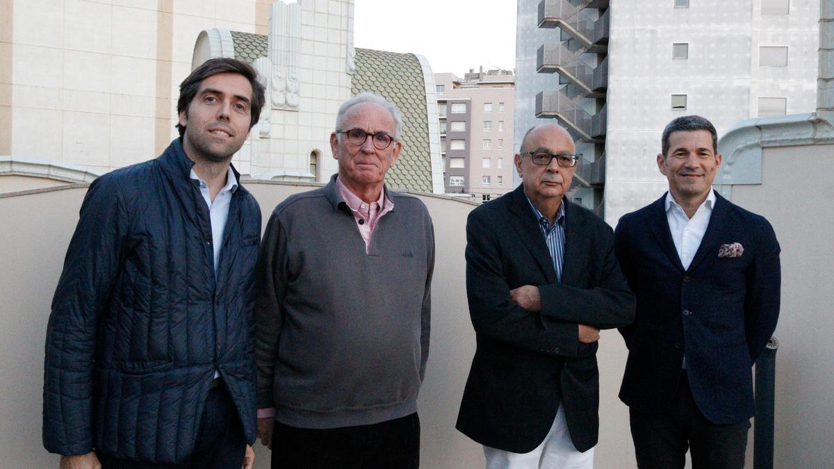 D'esquuerra a dreta, el director de Netmentora, Alejandro Porras, el fundador, André Mulliez, Narcís Xifra i el president de l'entitat Cristian Rivero