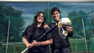 Entrenamos con Clara Pérez, portera de la selección española y del Atlètic Terrassa: "El peor sentimiento de un deportista es sentir que le falla a la gente que quiere”